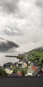 View from the hostel in Vestmanna, the clouds are damn low again.